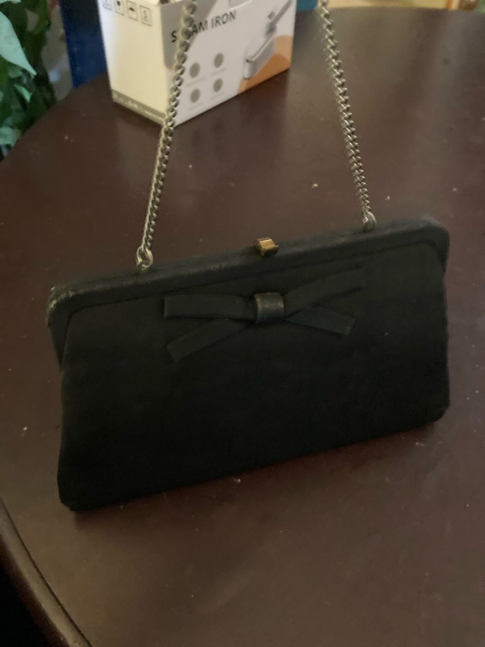 Black Bow Accent Chain-Handle Evening Clutch